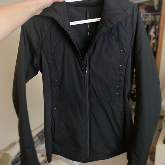 COPY - Lululemon Slim-Fit Running Jacket Black Size 6/small - Picture 6 of 6